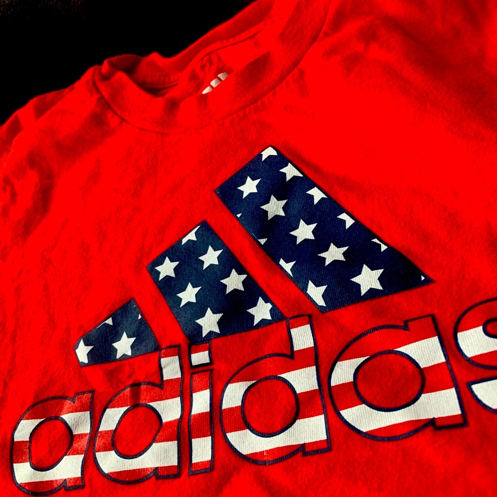 Adidas patriotic shirt